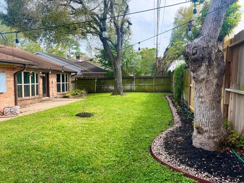 867 Carlingford Lane Houston TX 77079