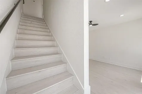 4135 Mallow Street Unit B Houston TX 77051