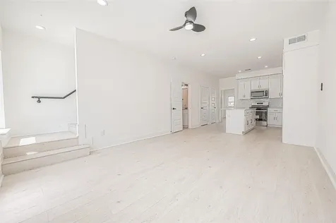 4135 Mallow Street Unit B Houston TX 77051