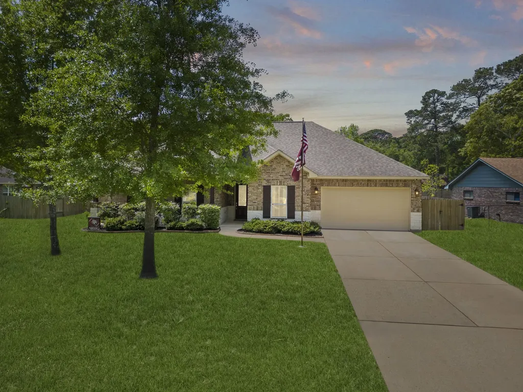 24954 Shady Oak Drive Hockley TX 77447