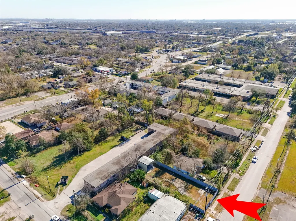 3930 Pickfair Street Houston TX 77026