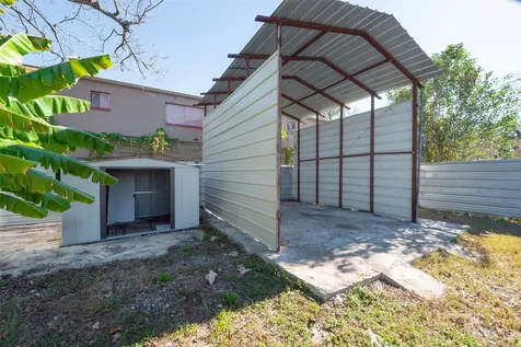 3930 Pickfair Street Houston TX 77026