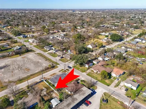 3930 Pickfair Street Houston TX 77026