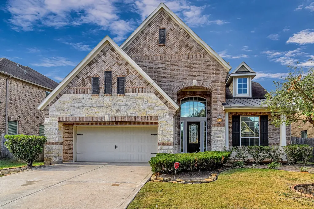 6718 Miller Shadow Lane Sugar Land TX 77479