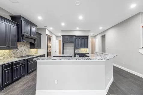 6718 Miller Shadow Lane Sugar Land TX 77479