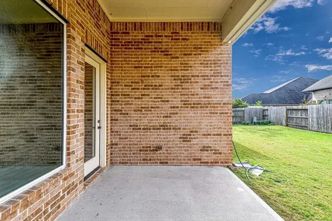 6718 Miller Shadow Lane Sugar Land TX 77479