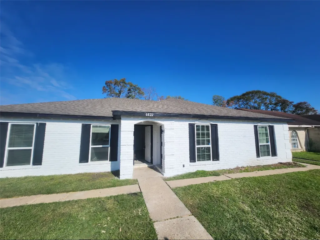 6824 W Fuqua Drive 6824 Missouri City TX 77489