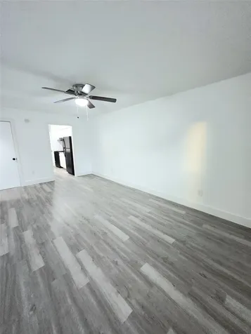 6824 W Fuqua Drive 6824 Missouri City TX 77489