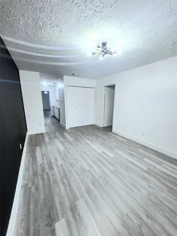 6824 W Fuqua Drive 6824 Missouri City TX 77489