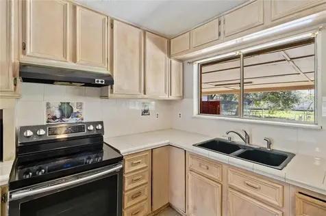 3520 Mattye Maye Drive Pasadena TX 77503