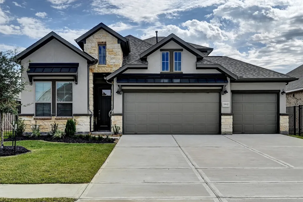 2512 Seneca Lake Drive Texas City TX 77568