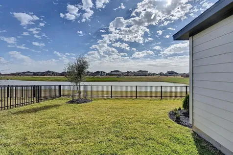 2512 Seneca Lake Drive Texas City TX 77568