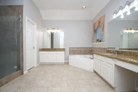 2438 Plantation Bend Drive Sugar Land TX 77478