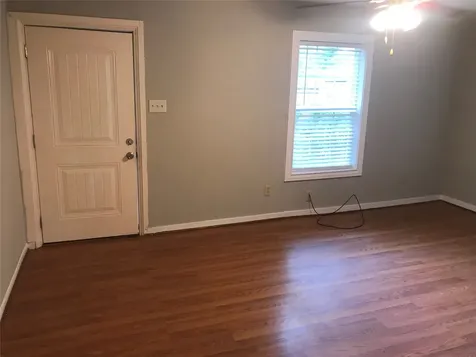 215 E 25th Street Houston TX 77008