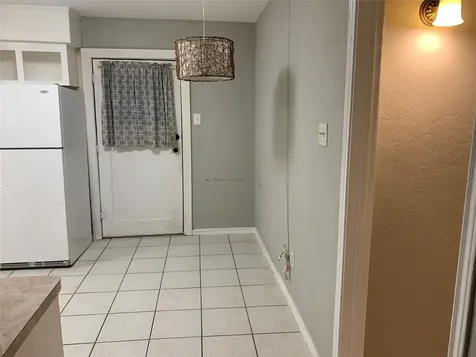 215 E 25th Street Houston TX 77008