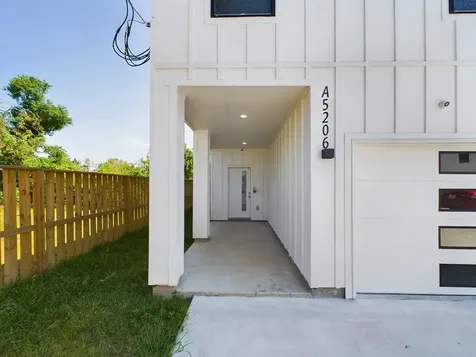5206 Gold Street A Houston TX 77026