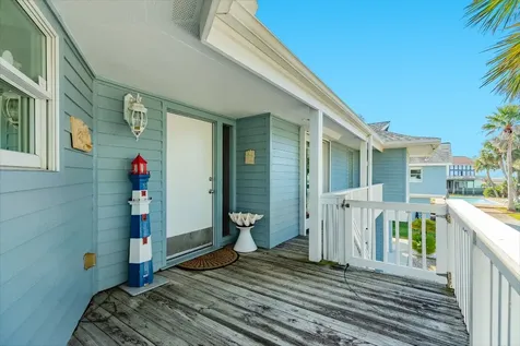 3910 & 3912 Bob Smith Road Jamaica Beach TX 77554