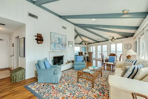 3910 & 3912 Bob Smith Road Jamaica Beach TX 77554