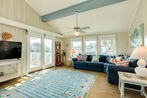 3910 & 3912 Bob Smith Road Jamaica Beach TX 77554