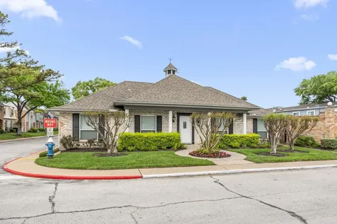 11002 Hammerly Boulevard 214 Houston TX 77043
