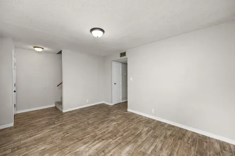 11002 Hammerly Boulevard 214 Houston TX 77043