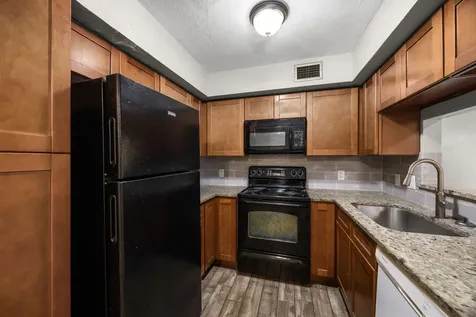 11002 Hammerly Boulevard 214 Houston TX 77043