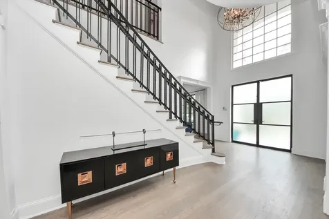 5042 Cedar Creek Drive Houston TX 77056