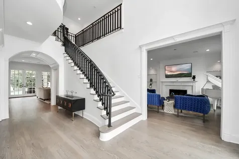5042 Cedar Creek Drive Houston TX 77056