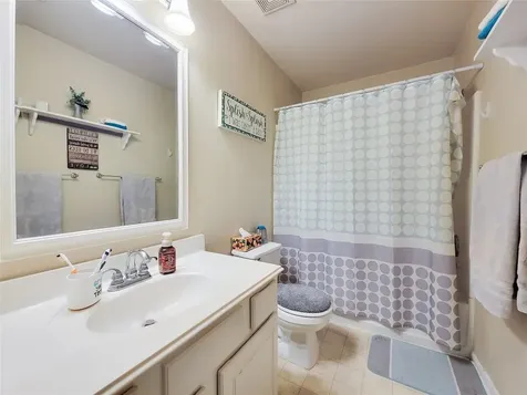 11007 Desert Springs Circle Houston TX 77095