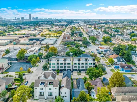 1411 Hickory Street Houston TX 77007