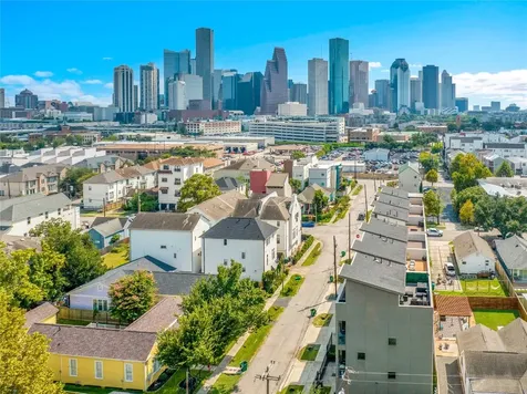 1411 Hickory Street Houston TX 77007