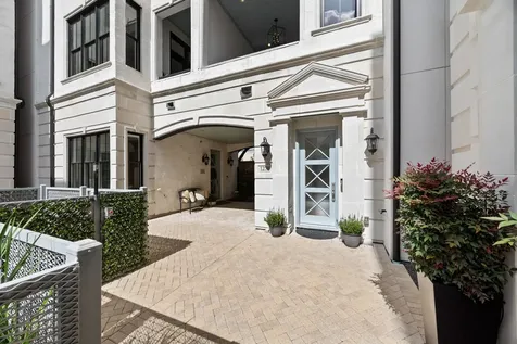 1270 Wood Hollow Drive Houston TX 77057