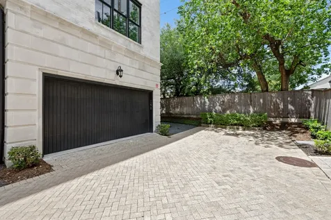 1270 Wood Hollow Drive Houston TX 77057