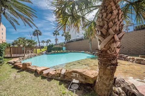 9520 Seawall Boulevard 332 Galveston TX 77554