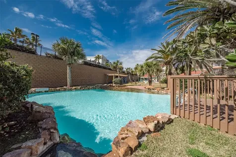 9520 Seawall Boulevard 332 Galveston TX 77554