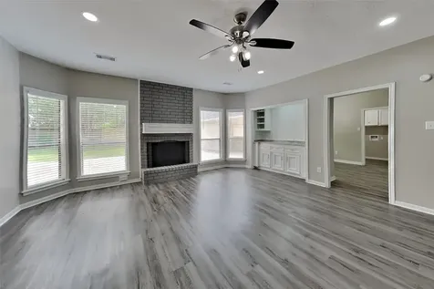 8015 Democracy Court Spring TX 77379