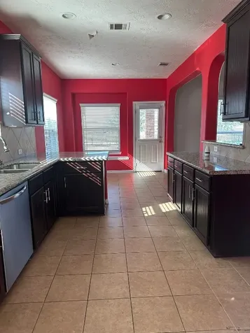9914 Channel Set Way Rosharon TX 77583