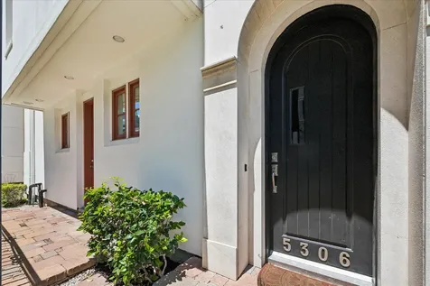 5306 La Branch Street Houston TX 77004