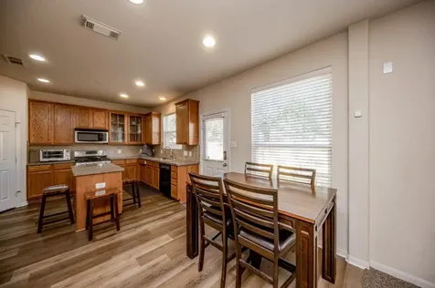 4609 Buescher Court Pearland TX 77584