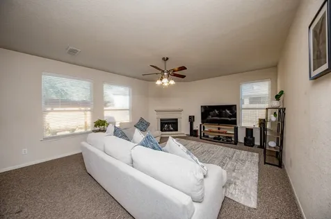 4609 Buescher Court Pearland TX 77584