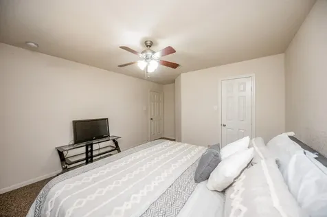 4609 Buescher Court Pearland TX 77584
