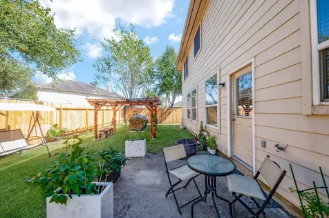 4609 Buescher Court Pearland TX 77584
