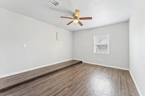 14435 Hillsboro Street Houston TX 77015