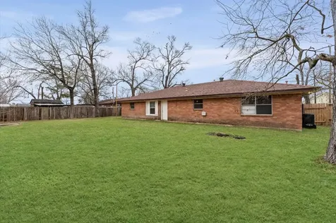 14435 Hillsboro Street Houston TX 77015