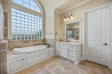 3303 N Cotswold Manor Drive Kingwood TX 77339