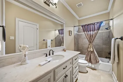 3303 N Cotswold Manor Drive Kingwood TX 77339