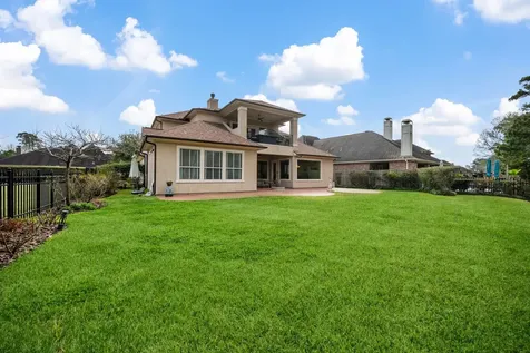3303 N Cotswold Manor Drive Kingwood TX 77339
