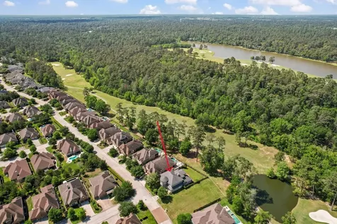 3303 N Cotswold Manor Drive Kingwood TX 77339