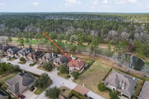 3303 N Cotswold Manor Drive Kingwood TX 77339