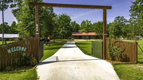 260 J T Smith Drive Corrigan TX 75939